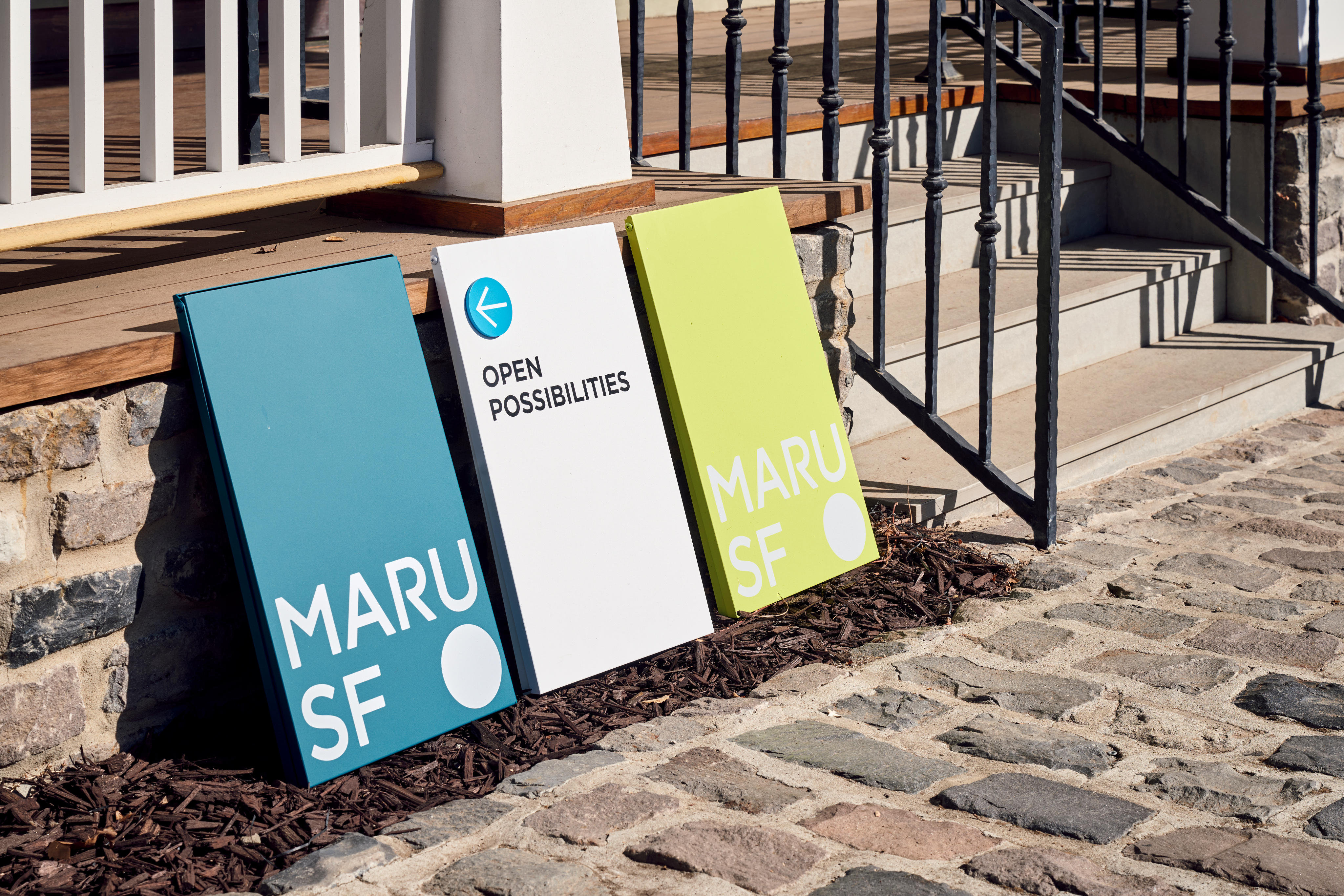 미국에서
직접 부딪치기